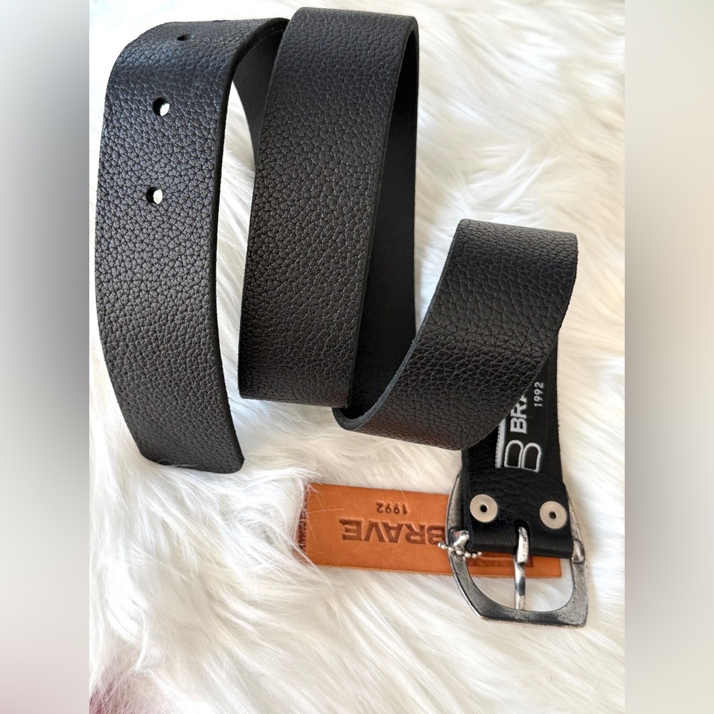 🇨🇦 Brave Leather Collection - Black Silver - Picture 8 of 15